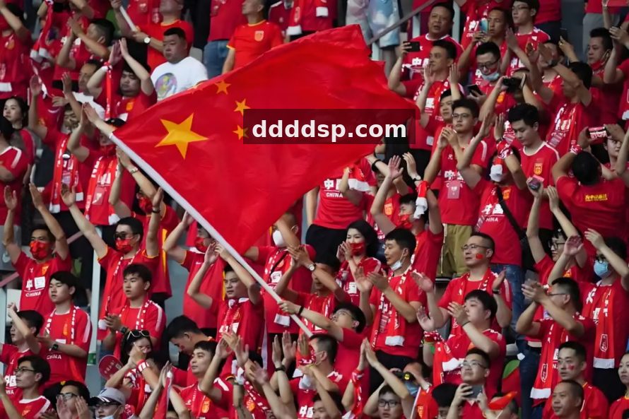 雷速比分 足球战术趋势科普：从高位压迫到攻防转换的观察指南